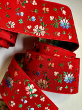 Load image into Gallery viewer, Vintage French Ribbons Four Different