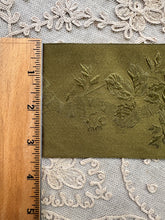 Load image into Gallery viewer, Satin Damask Woven Ribbons & Roses Two Color Choices