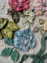 Load image into Gallery viewer, Pleated Petite Grosgrain Ribbon