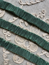 Load image into Gallery viewer, Pleated Petite Grosgrain Ribbon