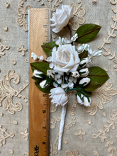 Load image into Gallery viewer, Vintage Bouquets of Millinery Flowers Roses and Buds