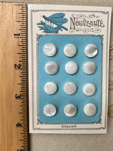 Load image into Gallery viewer, Mother of Pearl Antique Buttons on French Card