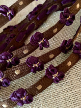Load image into Gallery viewer, French Ribbon - Rosettes Rococo Trim