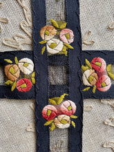 Load image into Gallery viewer, Vintage Arts & Crafts Ombre Roses Trim