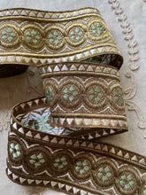 Load image into Gallery viewer, Gold and Silver Metal Thread Antique Trim