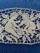Load image into Gallery viewer, Needle Lace Cherubs