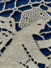 Load image into Gallery viewer, Needle Lace Cherubs