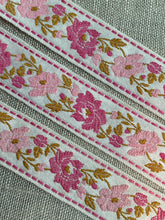 Load image into Gallery viewer, Mid Century Vintage French Ribbons, Buds or Roses