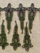 Load image into Gallery viewer, Antique Hand Made Applique