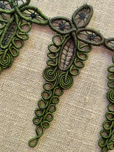 Load image into Gallery viewer, Antique Hand Made Applique