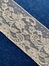 Load image into Gallery viewer, Alencon Antique Lace with Roses and Festoons