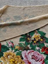 Load image into Gallery viewer, Antique Purse Micro Beaded Purse