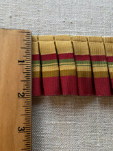 Load image into Gallery viewer, Designer Pleated Vintage Ribbon Trim