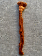 Load image into Gallery viewer, Antique Linen Floss in Arts and Crafts Colors