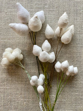 Load image into Gallery viewer, Vintage Spun Cotton Buds For Ribbon Work