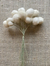 Load image into Gallery viewer, Vintage Spun Cotton Buds For Ribbon Work