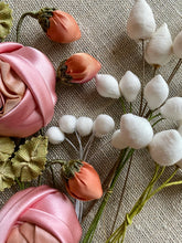 Load image into Gallery viewer, Vintage Spun Cotton Buds For Ribbon Work