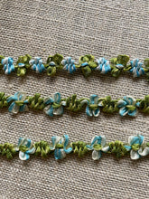 Load image into Gallery viewer, French Rococo Flower Antique Trim