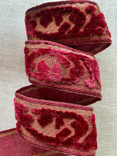 Load image into Gallery viewer, Antique Silk Velvet Gold Metal Trim