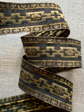 Load image into Gallery viewer, Antique French Gold Metal Trim