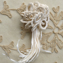 Load image into Gallery viewer, Buttonhole Stitched Rings