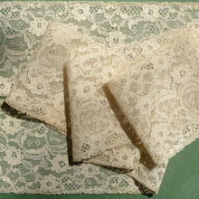 Load image into Gallery viewer, Antique French Alencon Patterned Lace