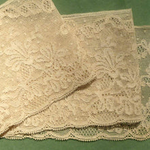 Load image into Gallery viewer, Antique Alencon Style French Lace Swags Scalloped Border