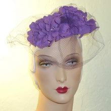 Load image into Gallery viewer, Vintage Lavender Felt Tilt Top