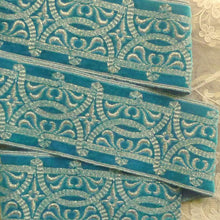 Load image into Gallery viewer, Vintage French Silk Velvet & Tinsel Trim