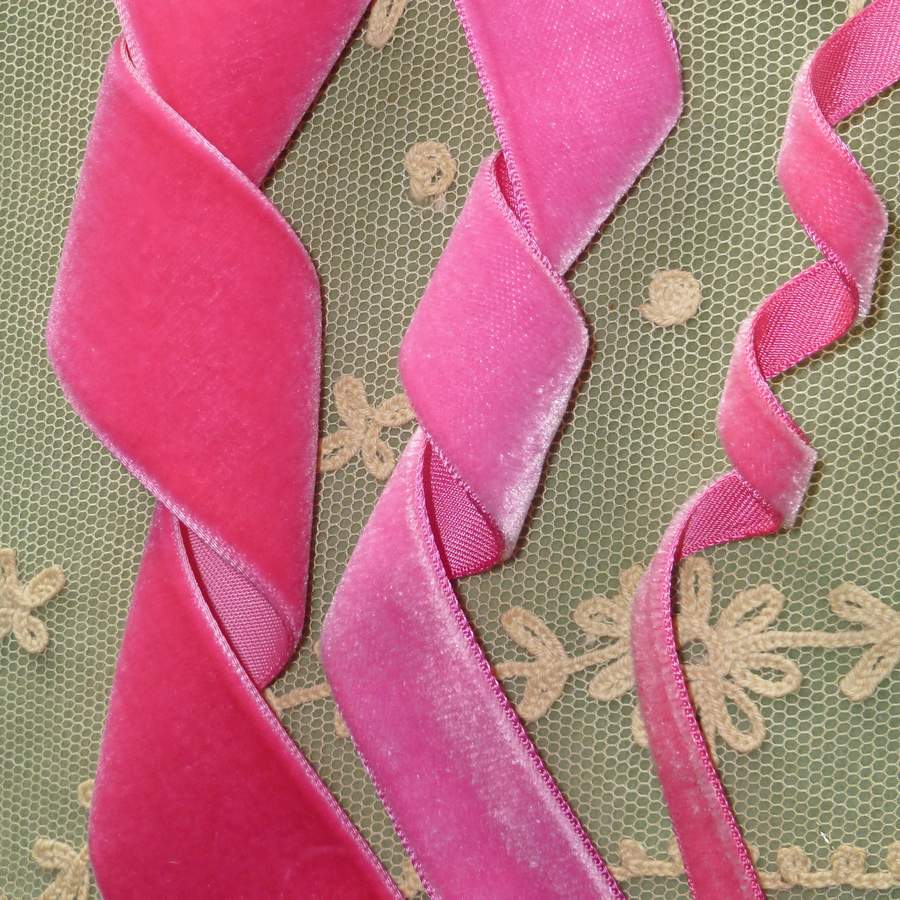 Shocking Pink Velvet Ribbons – Vintage Passementerie