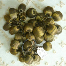 Load image into Gallery viewer,  Gold Metal Bobbles