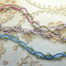 Load image into Gallery viewer, Rococo Ribbon Trim