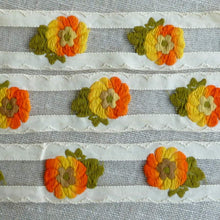Load image into Gallery viewer, Vintage Ombre Embroidered Flower Trim