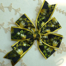 Load image into Gallery viewer, Vintage French Gold/Yellow Ombre Woven Roses