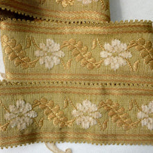 Load image into Gallery viewer, Vintage Houlès Paris PassementerieTrim