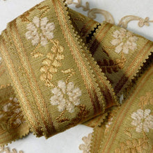 Load image into Gallery viewer, Vintage Houlès Paris PassementerieTrim