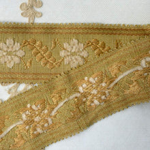 Load image into Gallery viewer, Vintage Houlès Paris PassementerieTrim