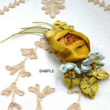 Load image into Gallery viewer, Antique French Marigold Yellow Buds