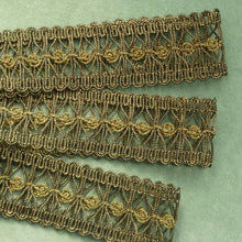 Load image into Gallery viewer, Antique Metal Trim Center Knot Detail