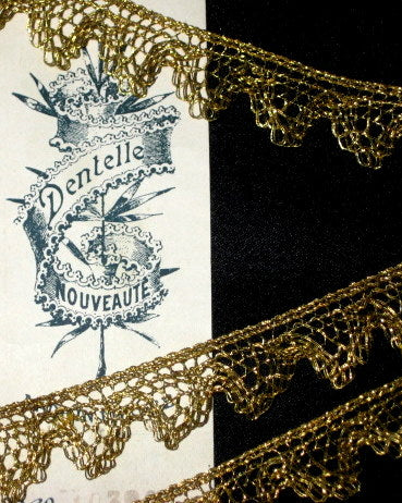Gold Metal Lace Scalloped Border - French – Vintage Passementerie