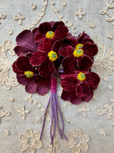 Load image into Gallery viewer, Antique Millinery Flowers