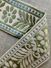 Load image into Gallery viewer, Vintage Trim Green and Blue