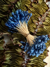 Load image into Gallery viewer, Vintage lndigo Blue Stamens