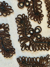 Load image into Gallery viewer, Antique Cord Applique