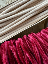 Load image into Gallery viewer, Vintage  Velvet Cord Two Different Colors