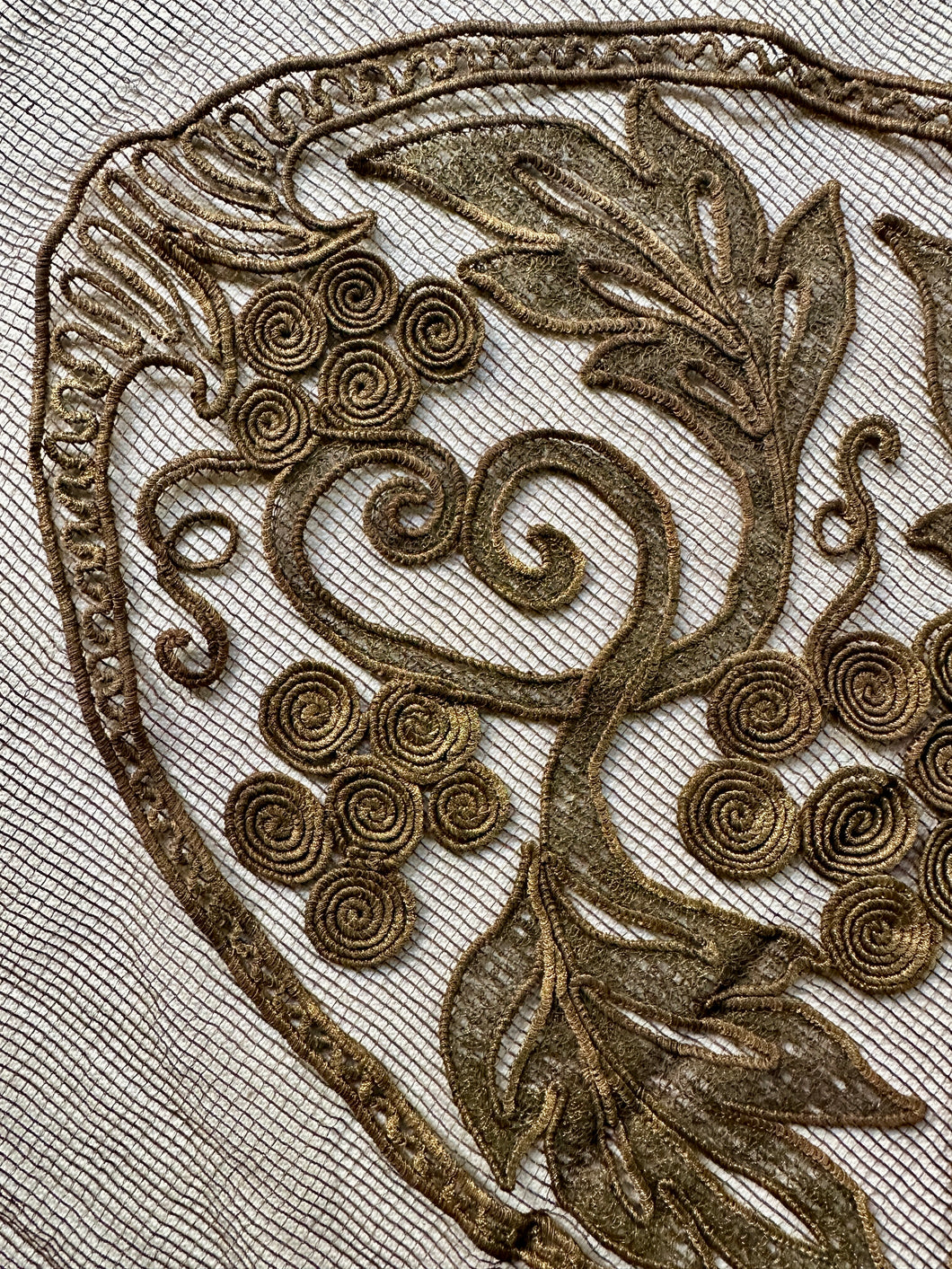 Bronze Metal Cord and Net Applique