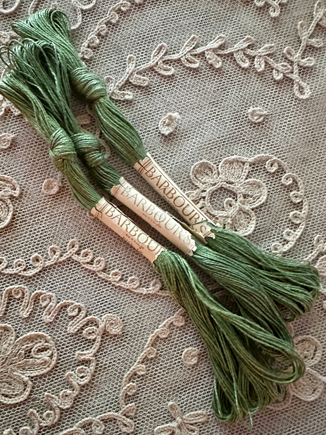 Antique Linen Embroidery Floss Leaf Green