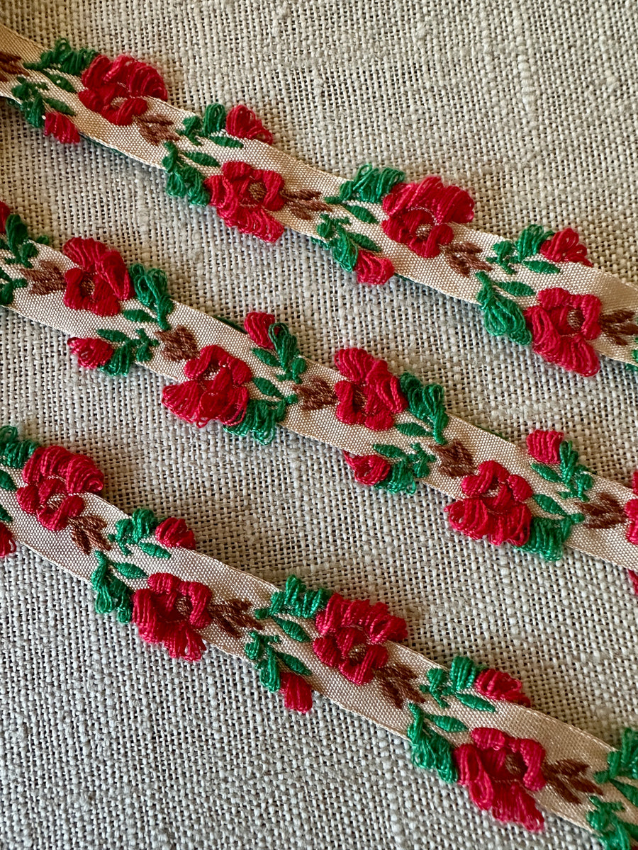 Vintage Ribbon Rococo Trim – Vintage Passementerie