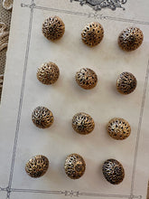 Load image into Gallery viewer, Vintage Brass/Metal Filigree Buttons