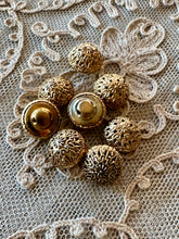 Load image into Gallery viewer, Vintage Brass/Metal Filigree Buttons